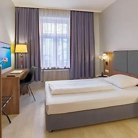 Astor Hotel 4*