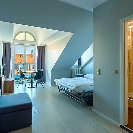 Astor Hotel