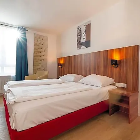 Astor Hotel