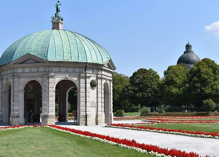 Arthotel Ana Astor 4* München