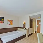 Astor Hotel