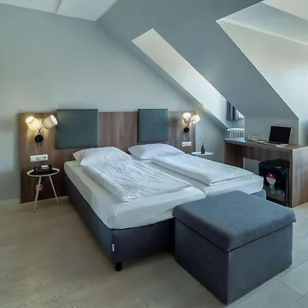 Astor Hotel 4*