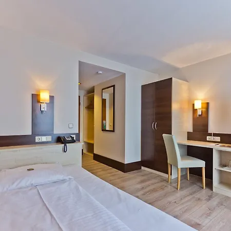 Astor Hotel Monaco di Baviera