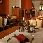 Astor Hotel 4*