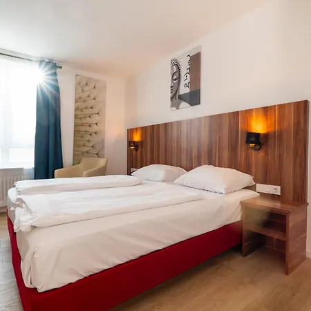 Astor Hotel 4*